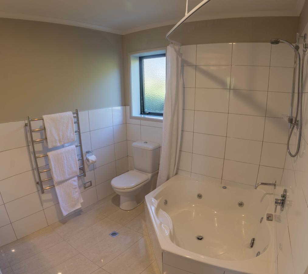 Amity Court Motel Стратфорд Экстерьер фото